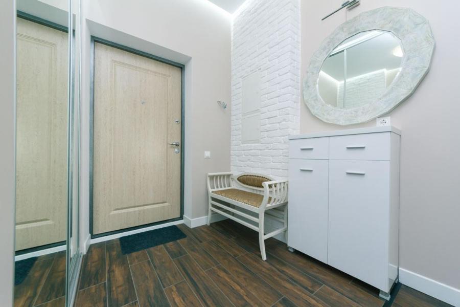 Квартира На Улице Деловая Kiev Eksteriør billede